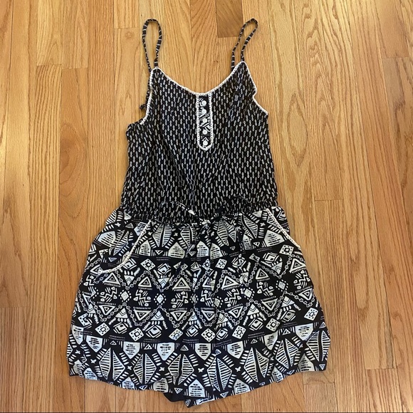 Aztec Romper 🖤 - Picture 1 of 6